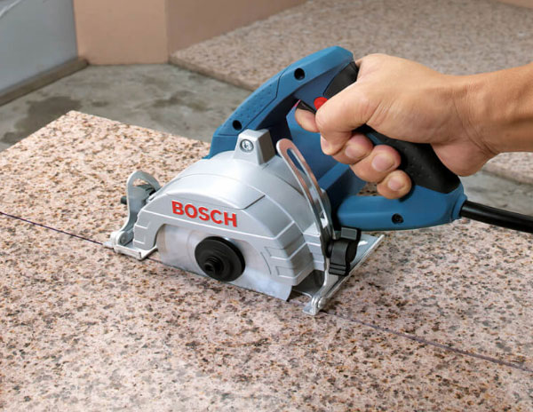 Máy cắt gạch cầm tay bosch có ưu điểm gì?